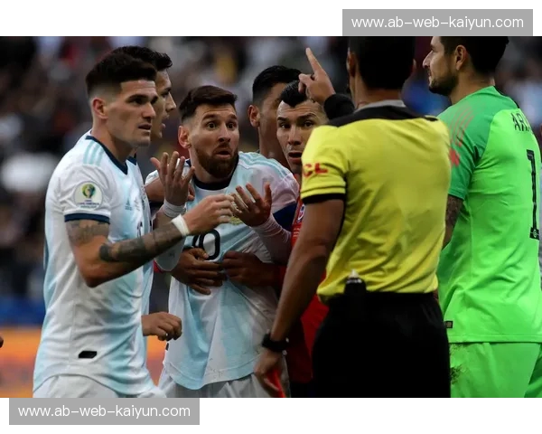 美洲杯淘汰赛：90分钟定生死，热血与荣耀共鸣